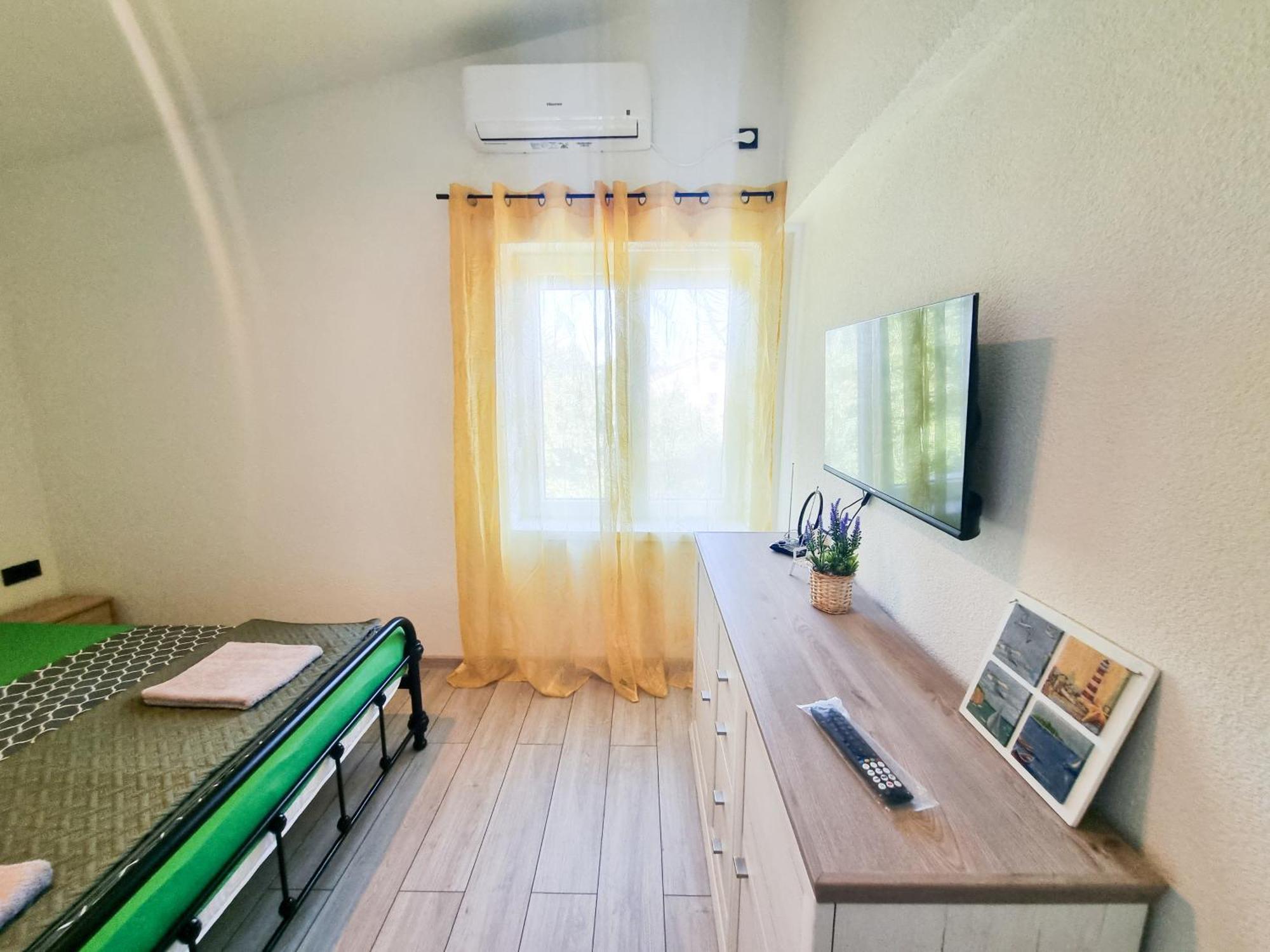 Apartmani 1 Pinezici 外观 照片